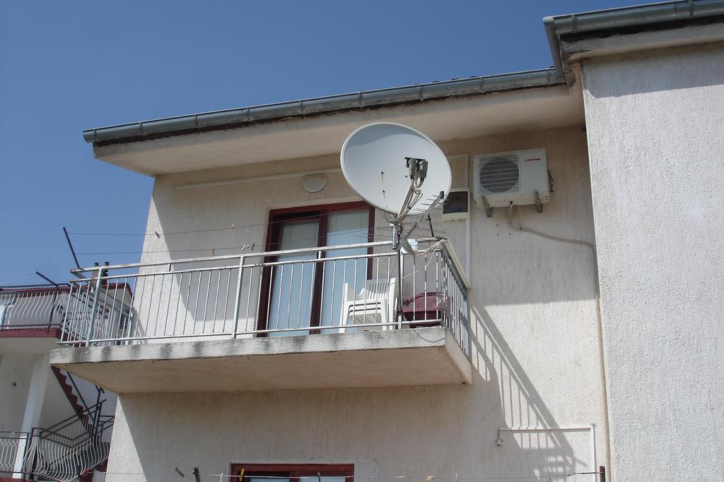 Apartments Cico Starigrad Paklenica Room photo