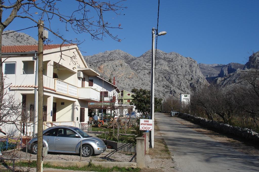 Apartments Cico Starigrad Paklenica Exterior photo