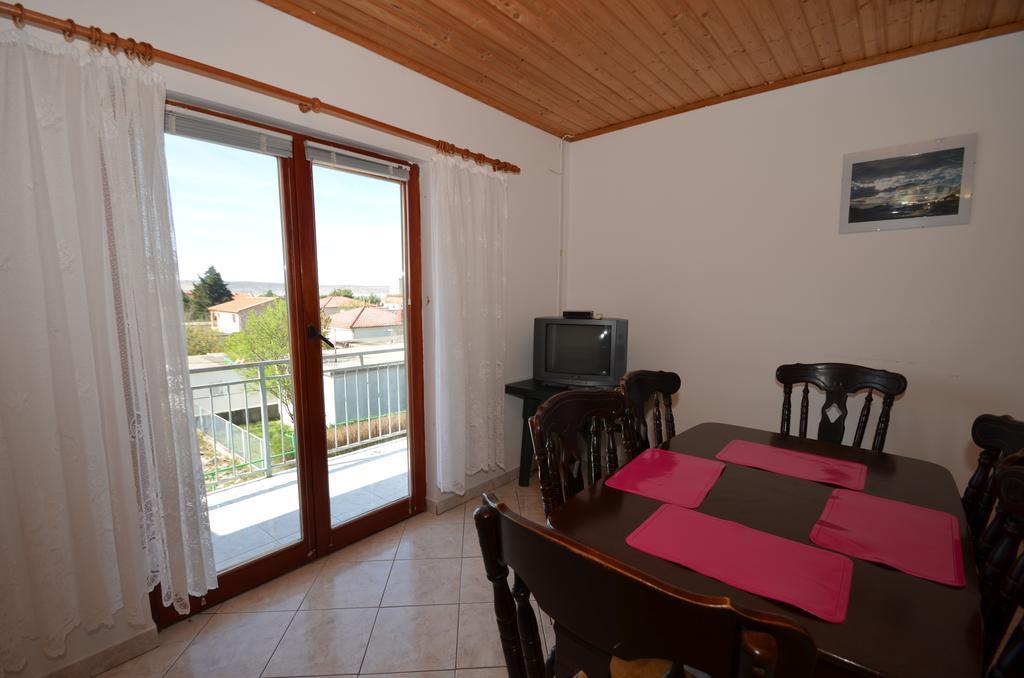 Apartments Cico Starigrad Paklenica Exterior photo