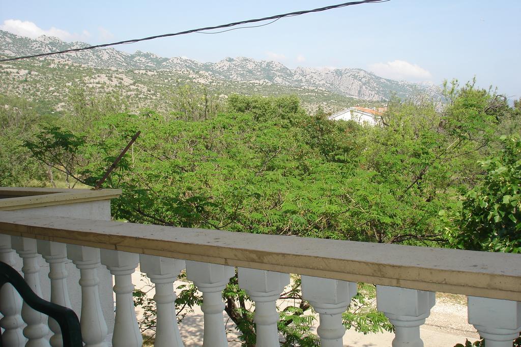 Apartments Cico Starigrad Paklenica Exterior photo