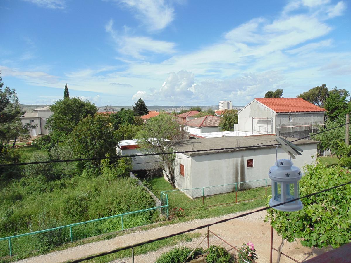 Apartments Cico Starigrad Paklenica Exterior photo